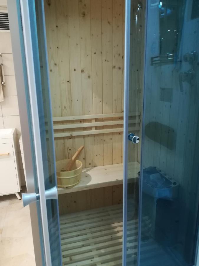 Appartement Avec Jacuzzi Hammam Sauna Privatise Au Rez De Chaussee Ds Maison A Voglans A 2 Kilometres Du Lac Du Bourget En Savoie Entre Chambery Et Aix Les Bains Cure Thermale Luaran gambar